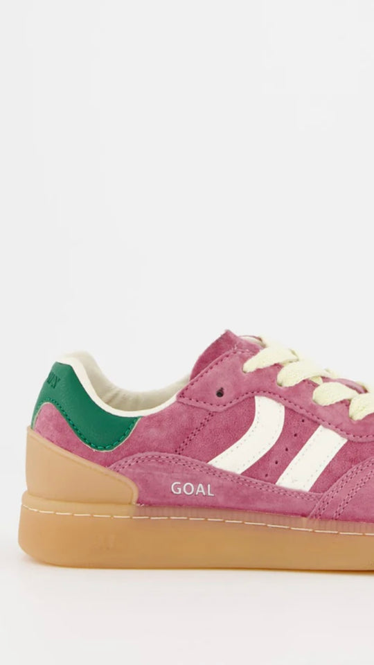 2C0347B6-100A-4529-8939-