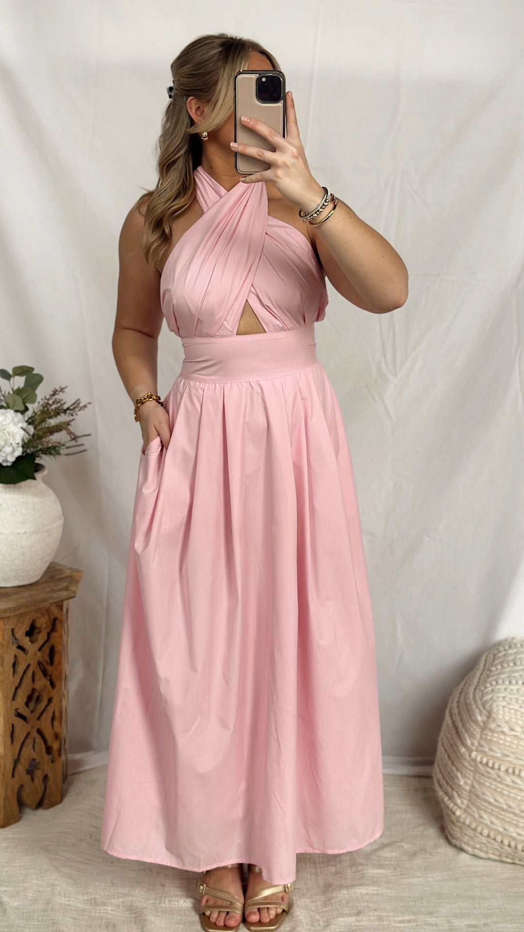 everlasting impression maxi wrap dress 20 Beautiful Wrap Dresses For Spring That Flatter Every Body Type